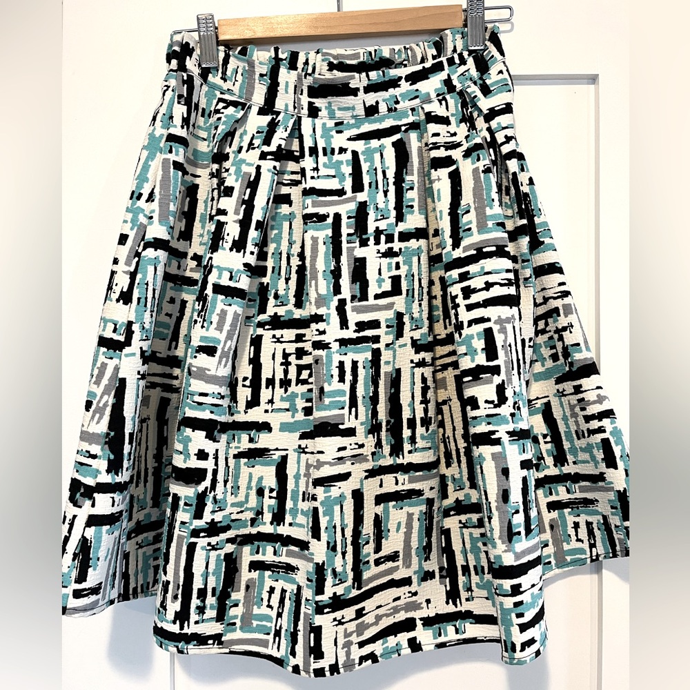 Pleated skirt from reneec.
